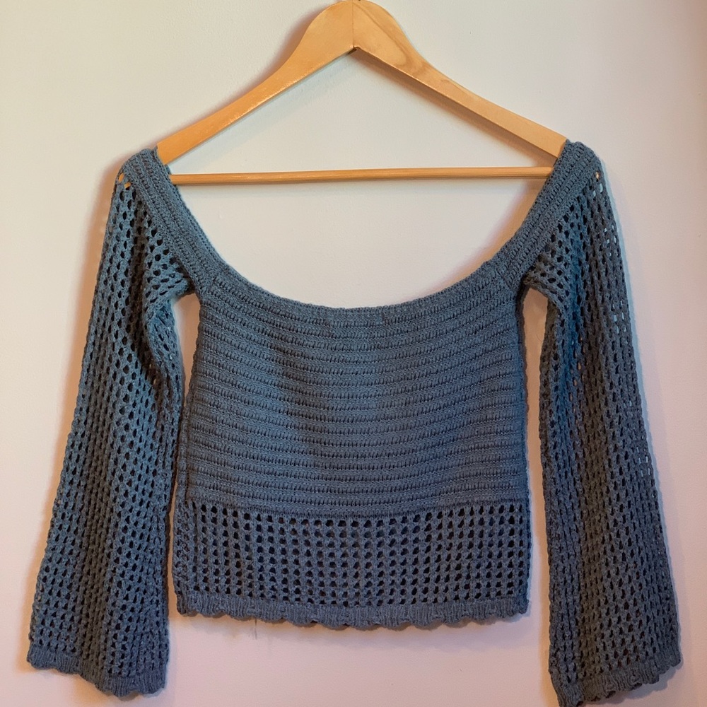 Off shoulder knit top